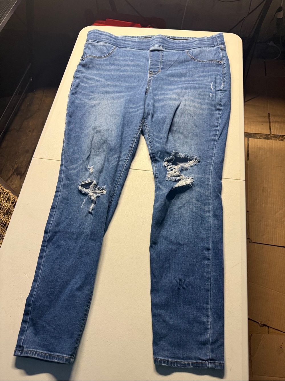 Old Navy Distressed Mid Blue Skinny Jeans for Women